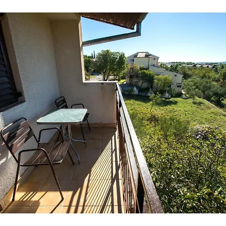 Velebit Apartamento